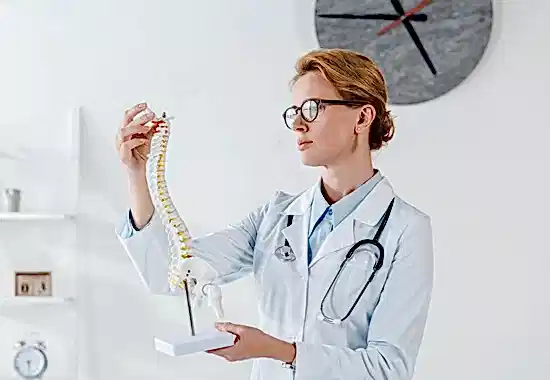 Omurga Sağlığını Korumanın En İyi Yolu