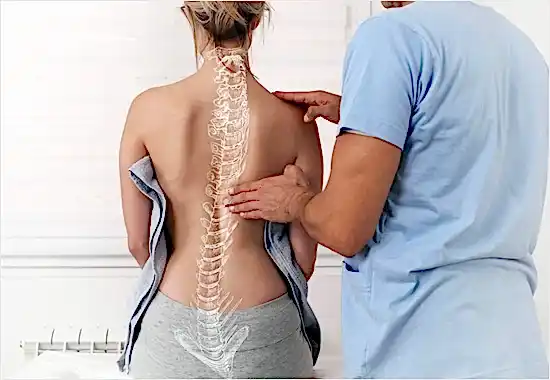 Yetişkinlerde Skolyoz